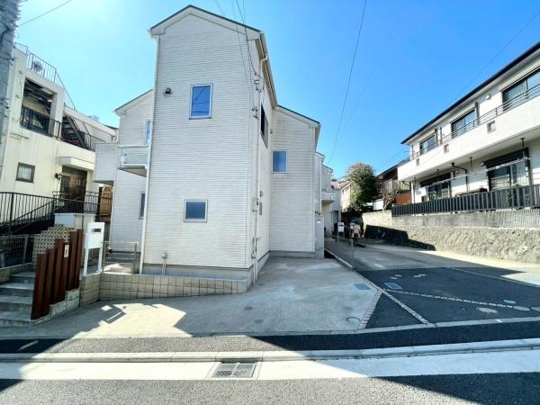 横浜市保土ケ谷区法泉１丁目の中古一戸建て