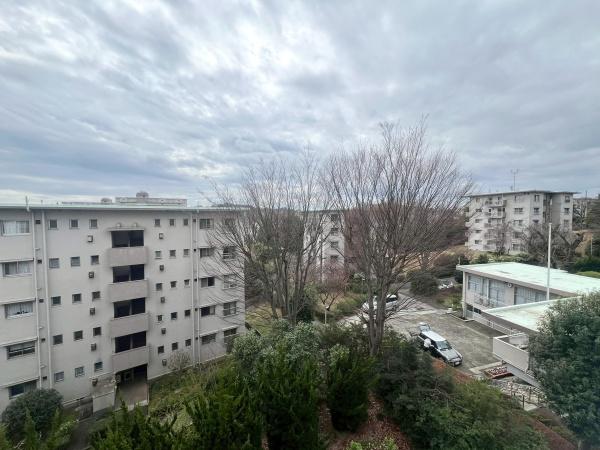 左近山団地2-21棟