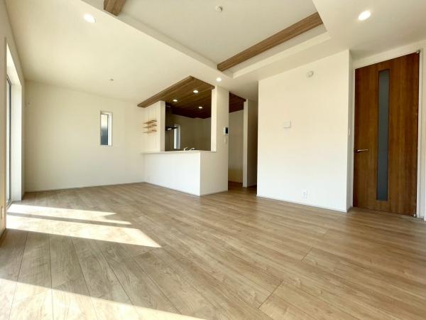 新築戸建　旭区中沢３丁目　２号棟