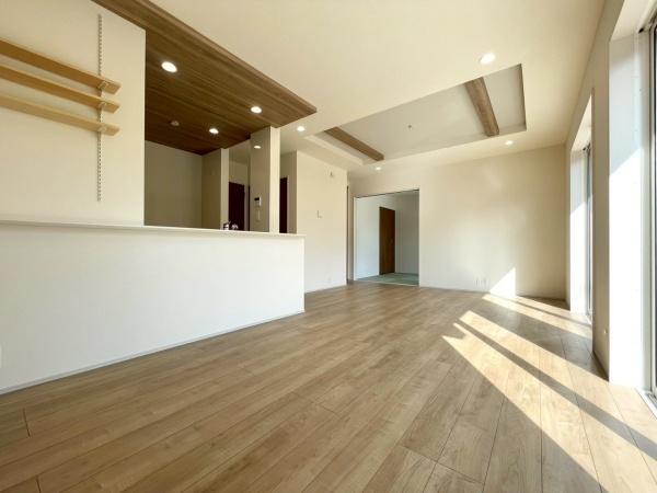 新築戸建　旭区中沢３丁目　２号棟