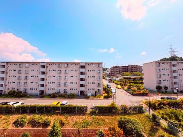 上郷西ヶ谷団地３号棟