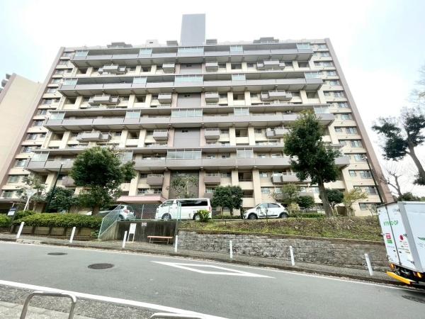 若葉台団地２－２６号棟