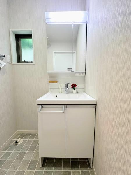 横浜市港南区笹下６丁目の中古一戸建て