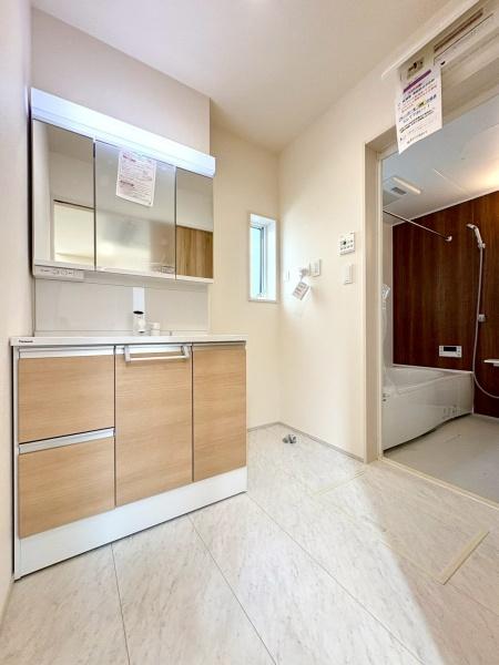 新築戸建　旭区中沢３丁目　３期　１号棟