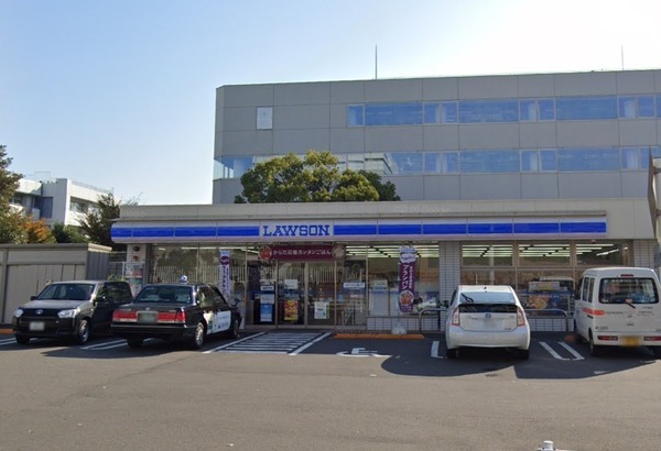 グランドメゾン東戸塚３番館Ｄ棟(ローソン戸塚品濃町店)