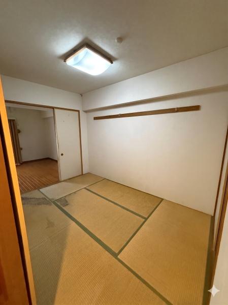 ビクトリアアネーロ大宮