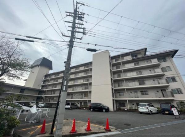 春日丘グリーンハイツＢ棟