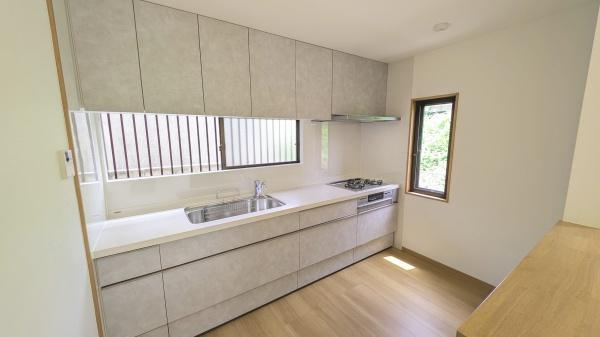 茨木市春日３丁目の中古一戸建