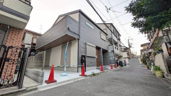 摂津市正雀４丁目の新築一戸建