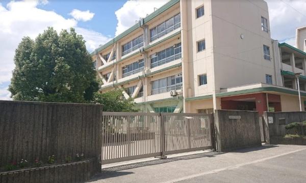 第二茨木ビューハイツ　8号棟(茨木市立平田中学校)