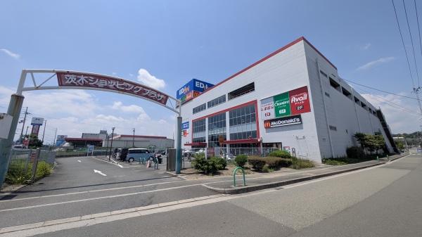 シャルム茨木　7階(茨木ショッピングプラザ)