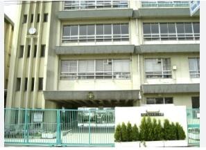 茨木市中津町の中古一戸建て(茨木市立中津小学校)