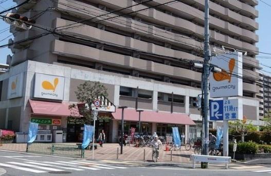 コスモ茨木シティフォルム　７階(ダイエー上穂積店)