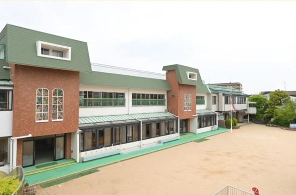 マンション南茨木　3階(茨木みのり幼稚園)