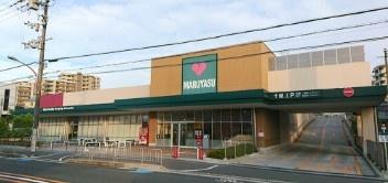 シャンボール茨木　２階(マルヤス吹田新芦屋店)