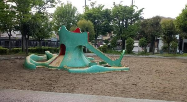 摂津市学園町１丁目の中古一戸建て(嘉円公園)