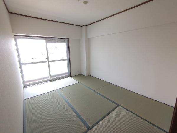 宝塚ビューハイツ　３階