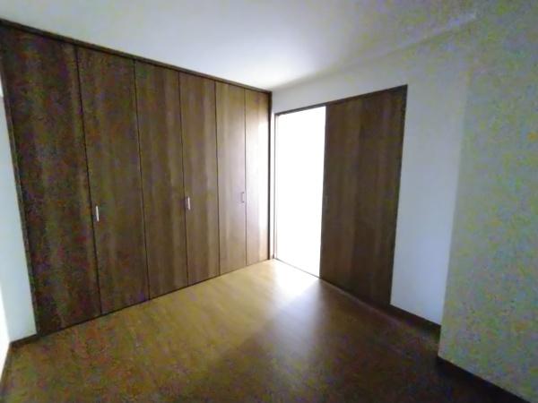 宝塚ビューハイツ　３階