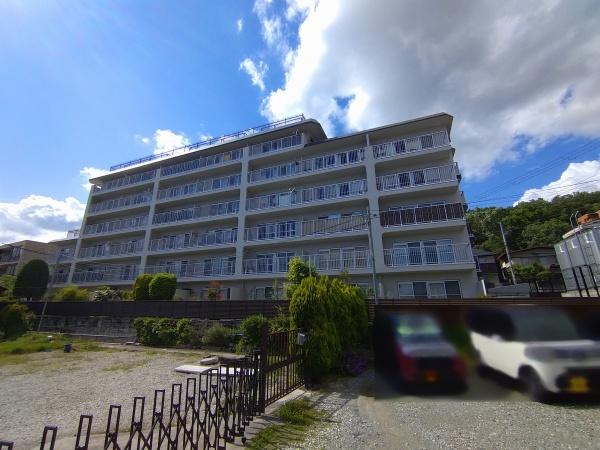 宝塚ビューハイツ　３階
