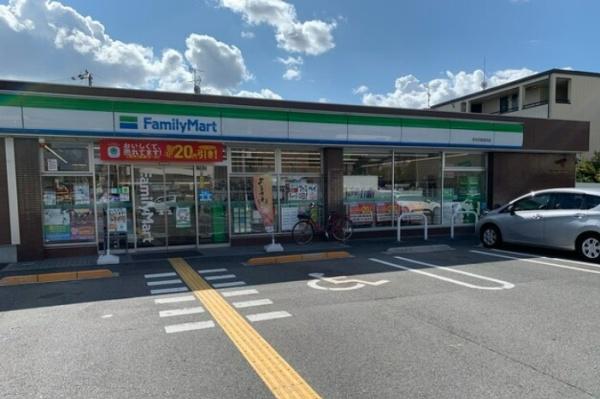 茨木市沢良宜東町の中古一戸建て(ファミリーマート茨木沢良宜浜店)