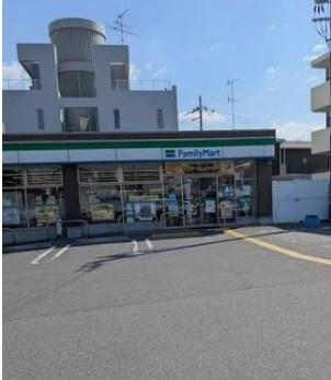 プラウドシティ茨木　アベニューコート　８階(ファミリーマート茨木並木町店)