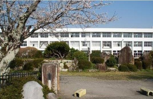 東近江市百済寺本町の土地(東近江市立愛東中学校)