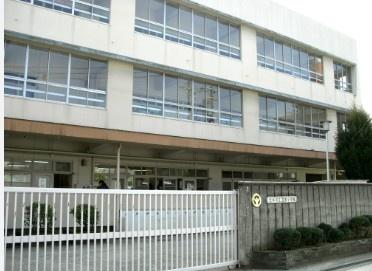 茨木市庄２丁目の中古一戸建て(茨木市立庄栄小学校)