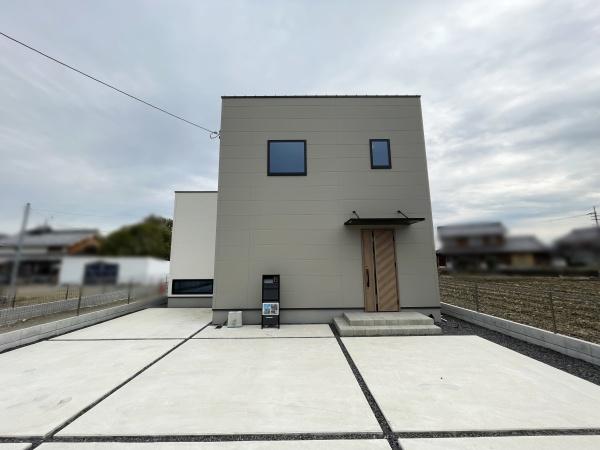野洲市比留田の中古一戸建
