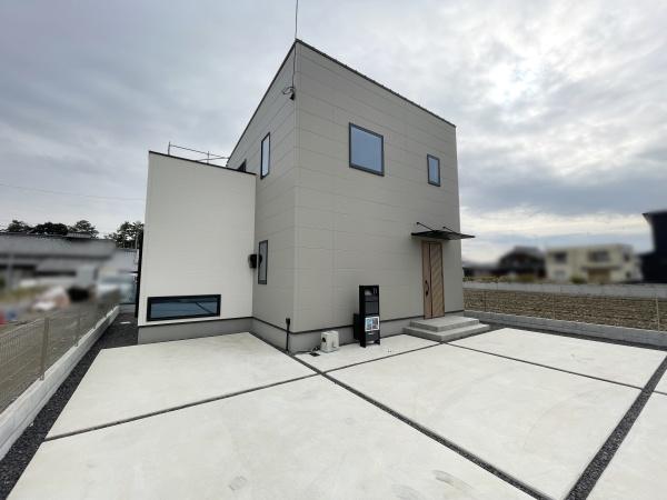 野洲市比留田の中古一戸建て
