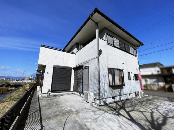 野洲市冨波甲の中古一戸建て