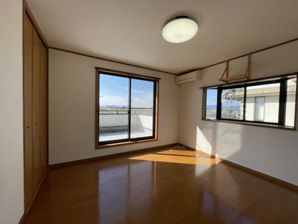 野洲市冨波甲の中古一戸建て