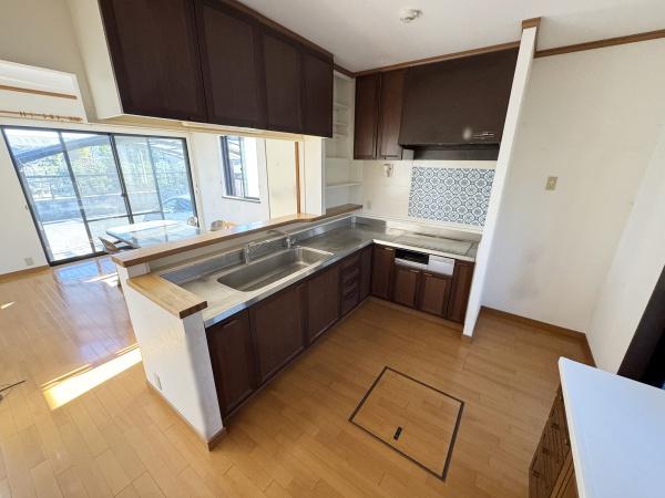 野洲市西河原の中古一戸建て
