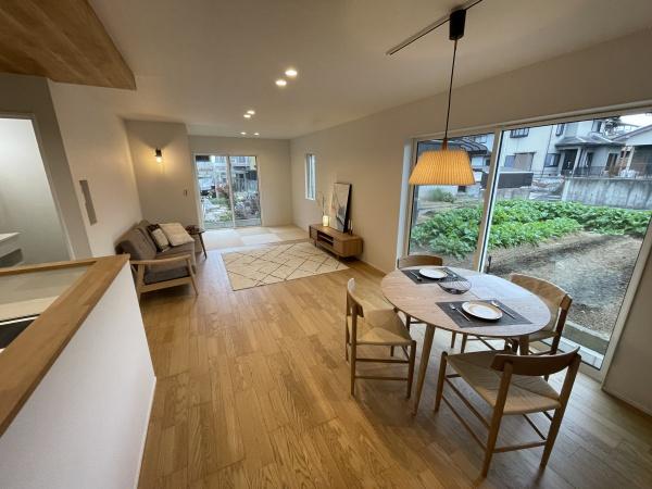 草津市追分南３丁目の新築一戸建