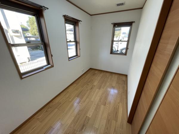 守山市守山２丁目の中古一戸建て