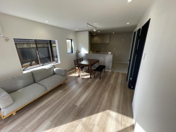 草津市東草津２丁目の中古一戸建て