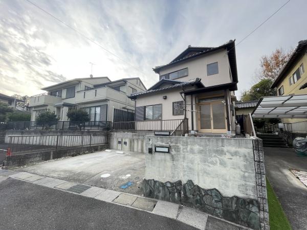 栗東市下戸山の中古一戸建て