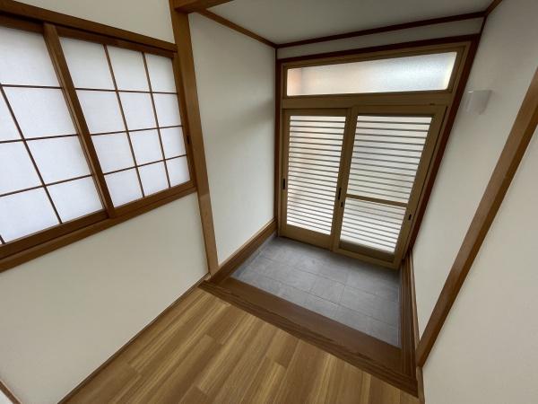 栗東市下戸山の中古一戸建て
