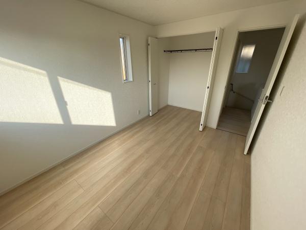 野洲市行畑２丁目の新築一戸建