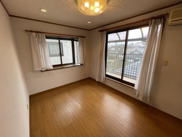 草津市平井３丁目の中古一戸建て