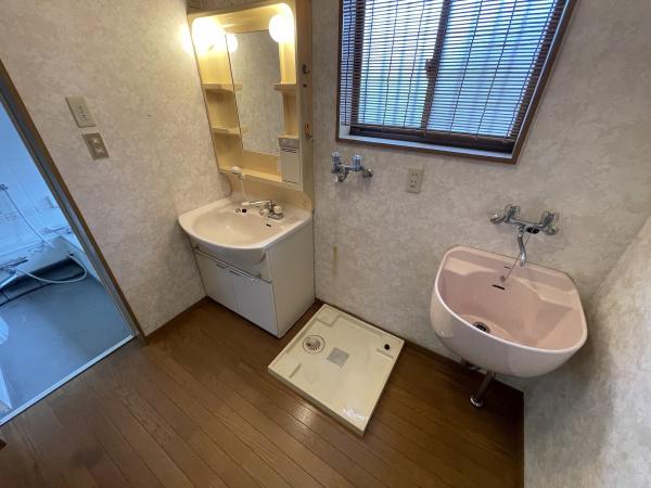 草津市平井３丁目の中古一戸建て
