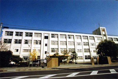 ユニハイム草津キララ・スクエア(近鉄百貨店草津店)