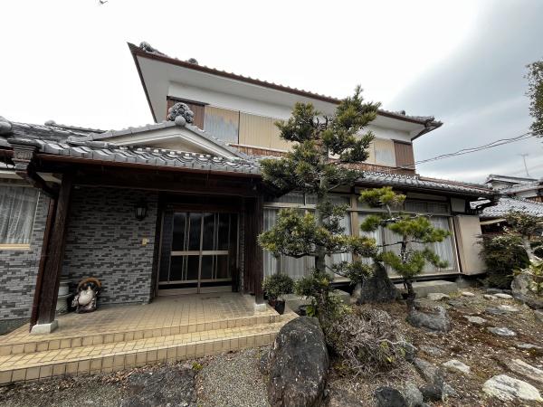 野洲市八夫の中古一戸建