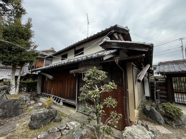 野洲市八夫の中古一戸建