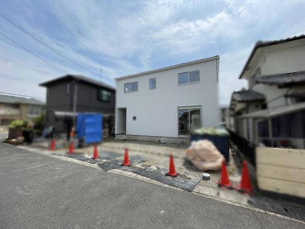 栗東市綣９丁目の新築一戸建