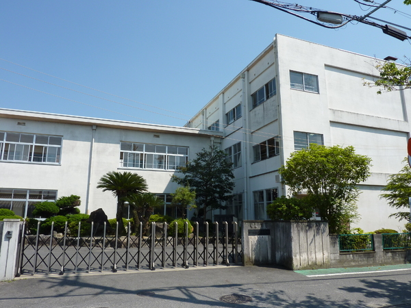 草津市木川町の中古一戸建て(笠縫小学校)