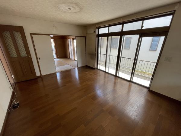 守山市小島町の中古一戸建て