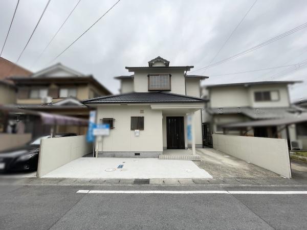 栗東市坊袋の中古一戸建