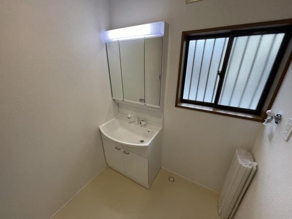 栗東市坊袋の中古一戸建