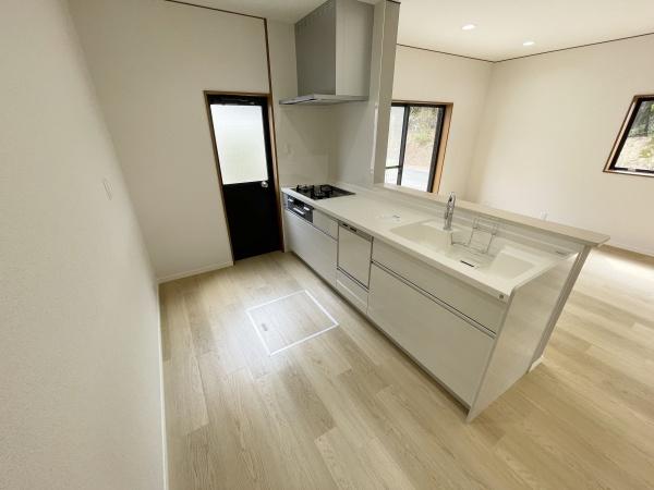 栗東市下戸山の中古一戸建て