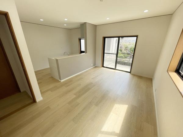 栗東市下戸山の中古一戸建て
